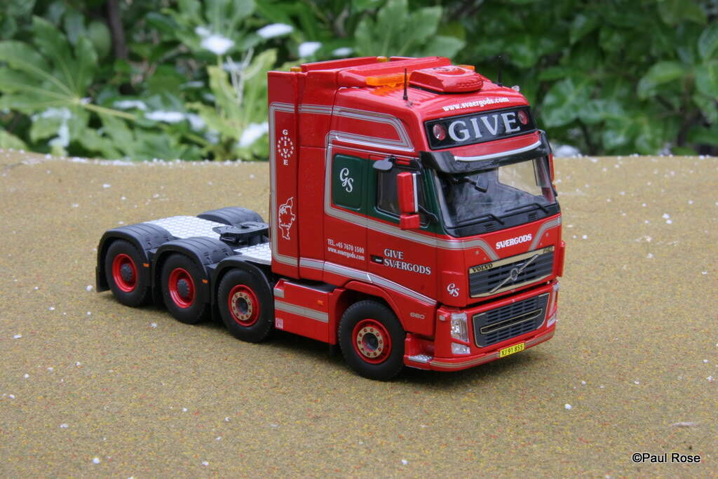 比例模型玩具天地 03 [tekno] volvo 8*4 with goldhofer 3 5x and
